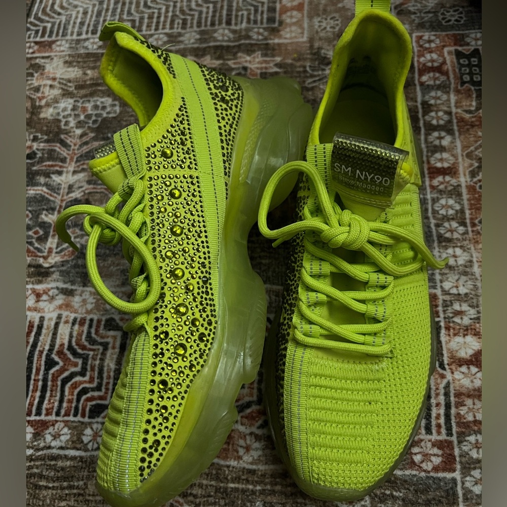 Steve Madden sneakers